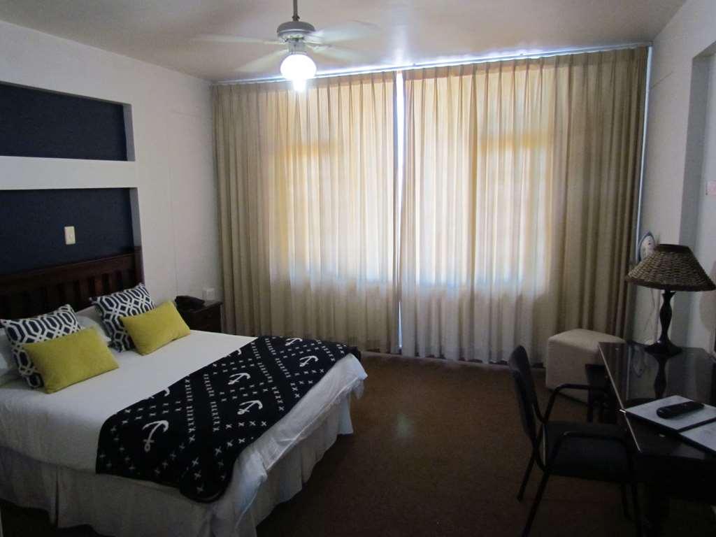 Hoedjiesbaai Hotel Saldanha Bay Kamer foto