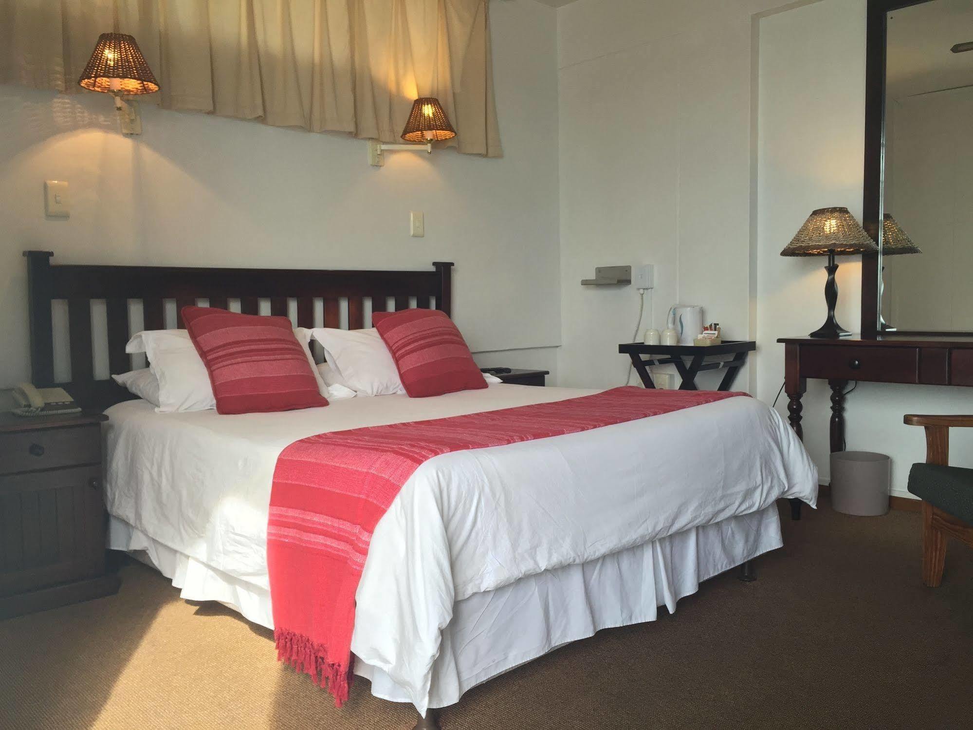 Hoedjiesbaai Hotel Saldanha Bay Buitenkant foto